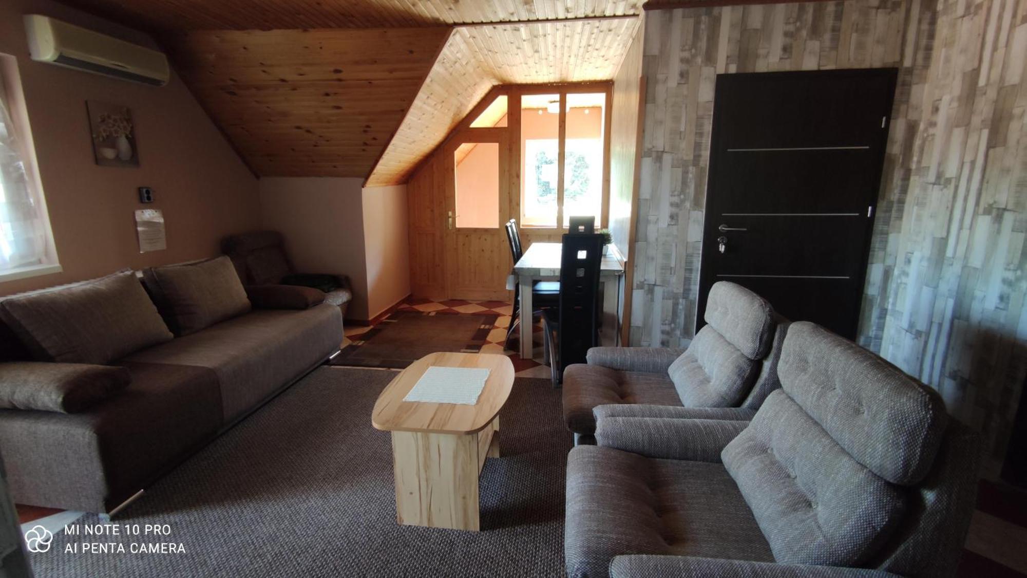 Apartman Aniko Vendeghaz Harkany Exterior photo